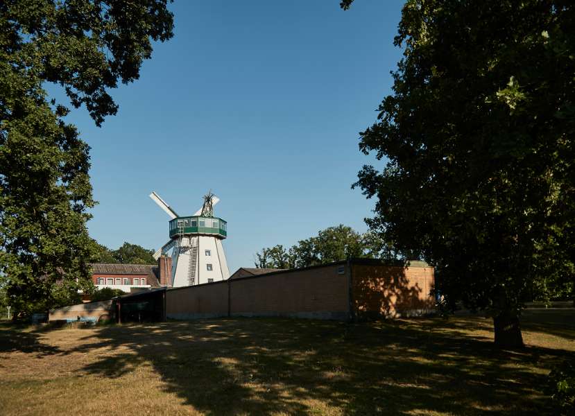 Modern windmill, Mühlenweg 4, 29562 Suhlendorf